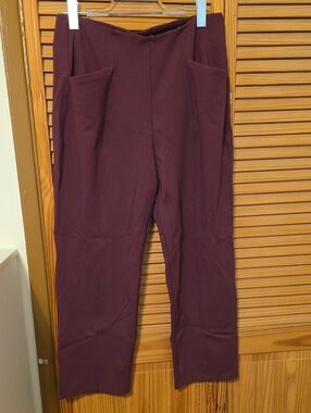 Old Navy STEVIE Straight-Leg Pull-On Pants in Deep Wine